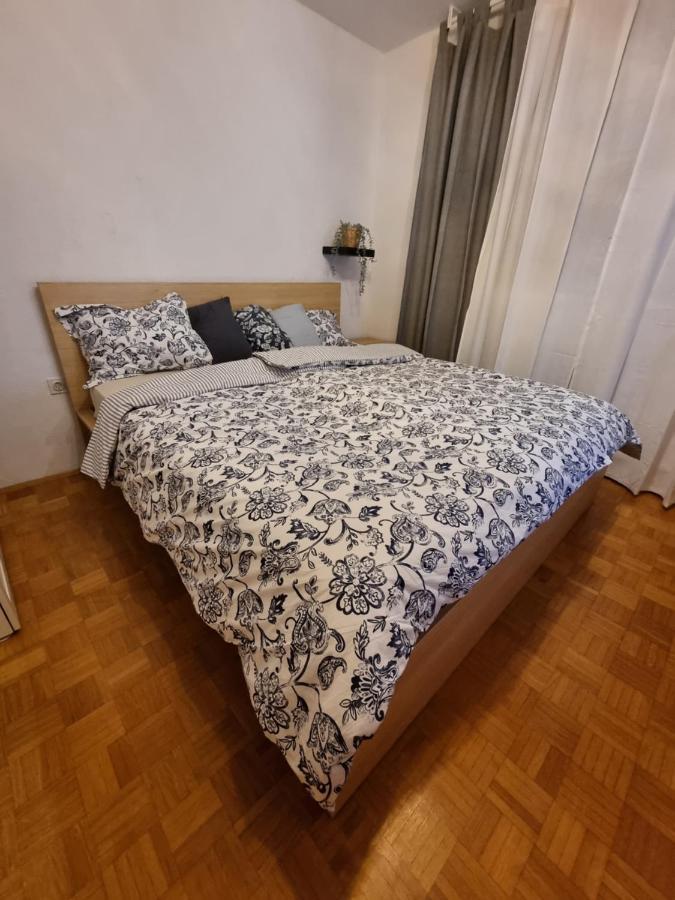 Apartment Gulek ซเร็ตเช ภายนอก รูปภาพ